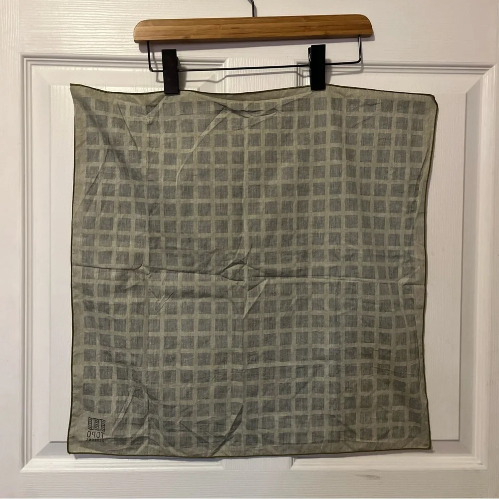 Topo Designs Bandana - Picture 3 of 4
